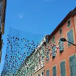 Apartment Chez Mamita : Dans Quartier Calme. Carcassonne
