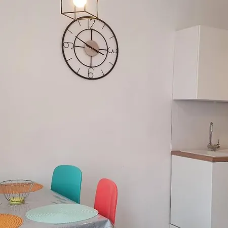 Chez Mamita : Dans Quartier Calme. * Carcassonne