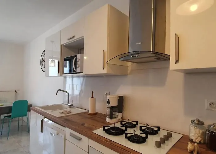 Chez Mamita : Dans Quartier Calme.