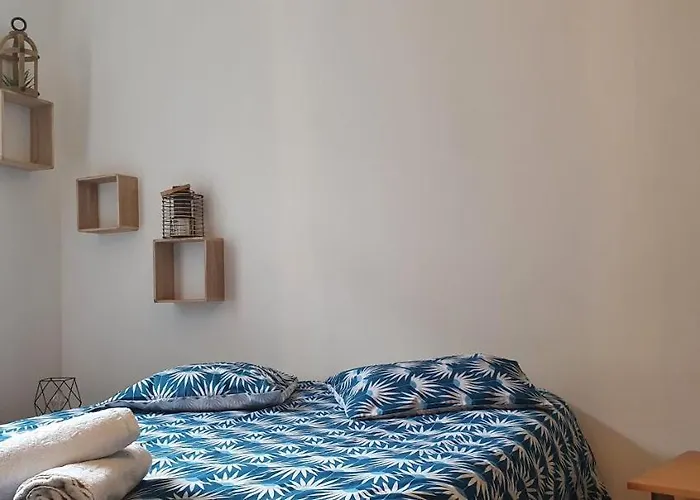 Apartamento Chez Mamita : Dans Quartier Calme.